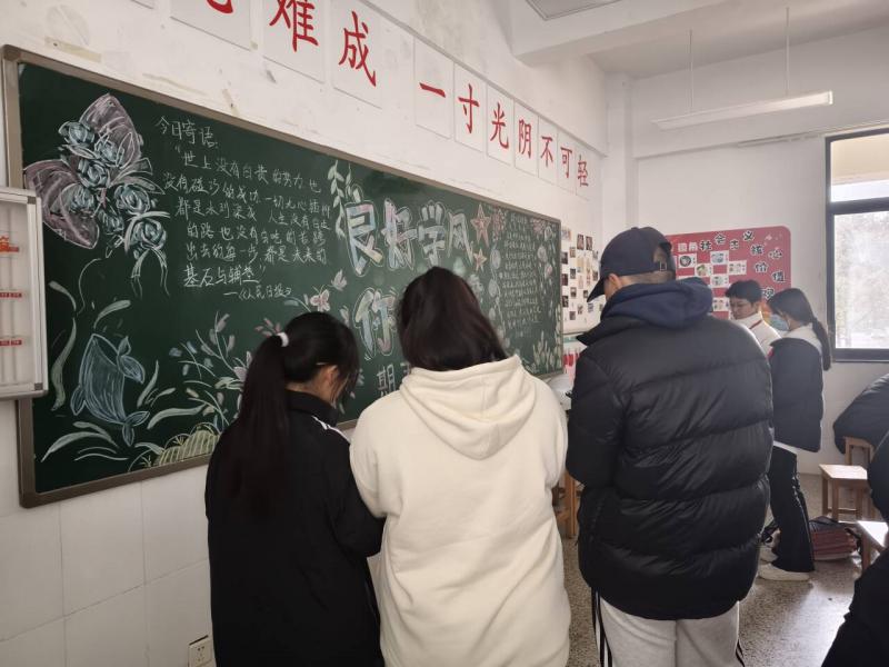 8FE9F6AEB2D0D34C58332347EC87F9B2